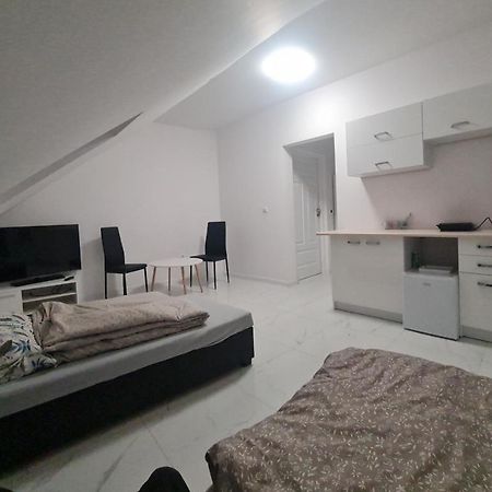 Rmf Naworol 10,,,, Wjazd Od Nr 6 Apartment Szczecin Exterior foto
